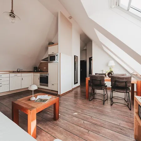 Skippers מלון דירות באלטרום